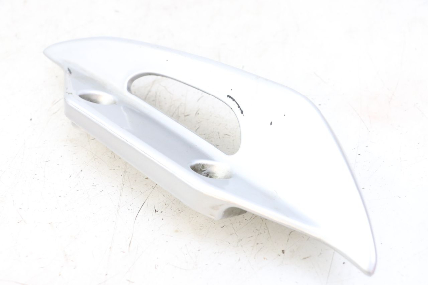 photo de RIGHT REAR HANDLEBAR SUZUKI BURGMAN 125 (2007 - 2014) - Alternative perspective