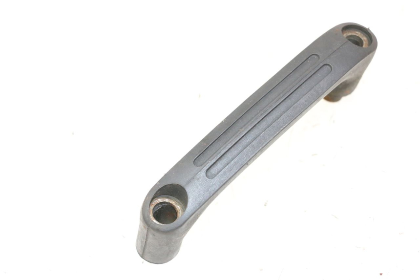 photo de RIGHT GRAB RAIL  YAMAHA TDR DELTABOX 125 (1997 - 2003) - Component detail