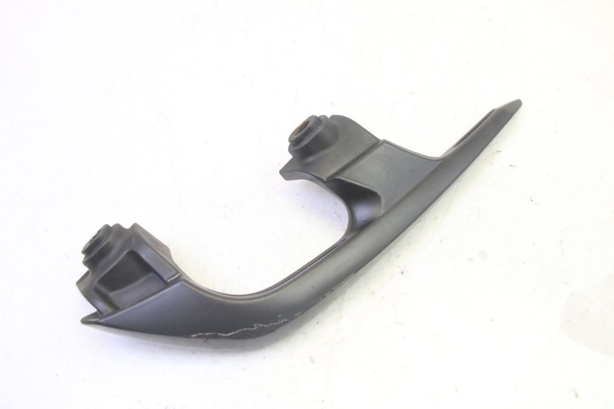 photo de RIGHT REAR HANDLEBAR YAMAHA X-MAX XMAX 125 (2010 - 2013) - Alternative perspective