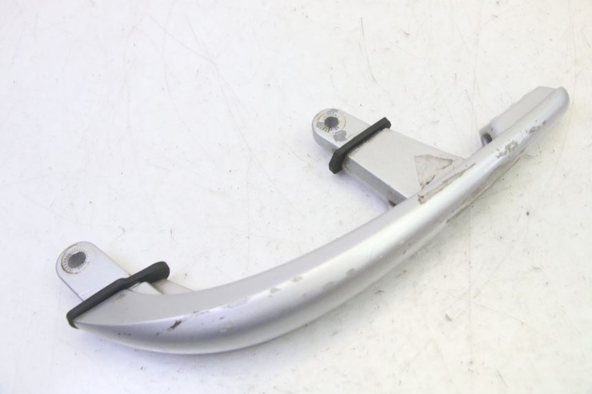 photo de RIGHT GRAB RAIL  YAMAHA X-MAX XMAX 250 (2006 - 2009) - Fixing points details