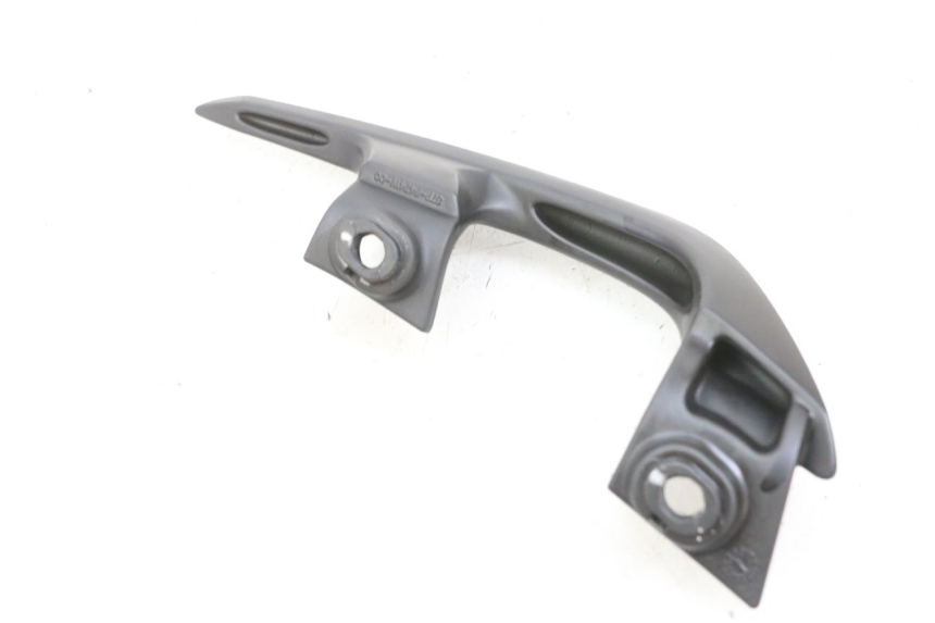 photo de RIGHT REAR HANDLEBAR YAMAHA X-MAX XMAX 125 (2010 - 2013) - Technical close-up