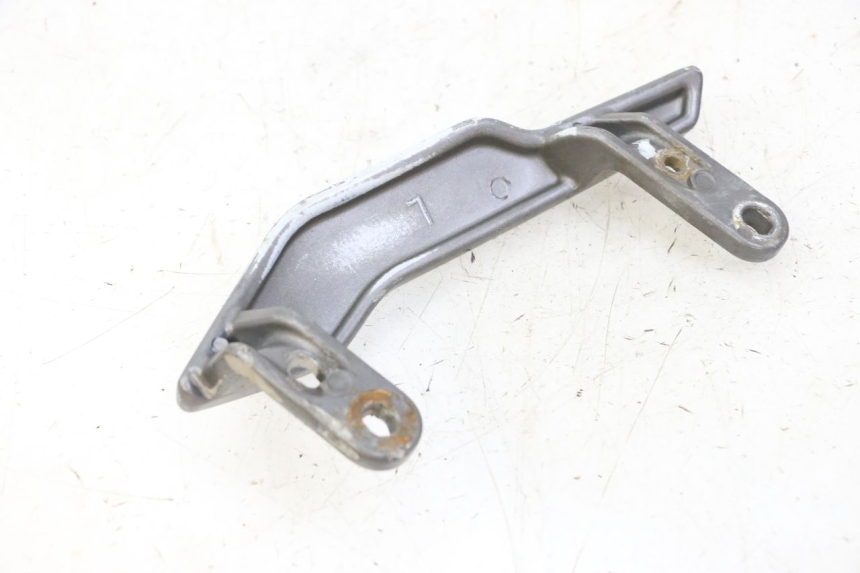 photo de LEFT GRAB RAIL  ORCAL CAVARO 4T 50 (2019 - 2023) - Technical close-up