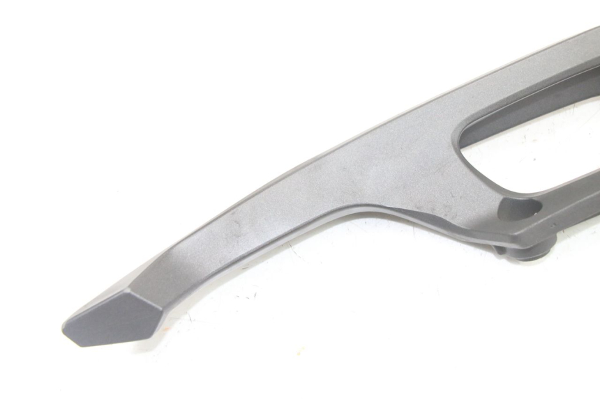 photo de LEFT GRAB RAIL  HONDA FORZA 125 (2021 - 2025) - Technical close-up