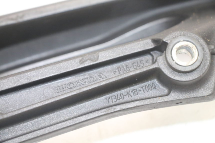 photo de LEFT GRAB RAIL  HONDA FORZA 125 (2021 - 2025) - Checked used part