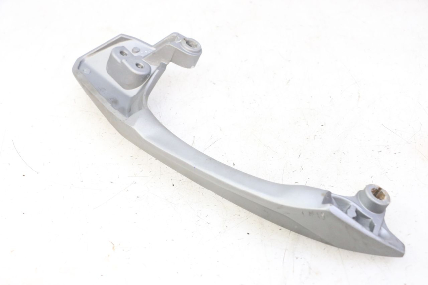 photo de LEFT GRAB RAIL  SYM JOYMAX 125 (2010 - 2017) - Alternative perspective