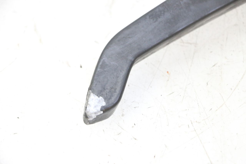 photo de LEFT GRAB RAIL  MAG POWER R-STREET 50 (2016 - 2025) - Technical close-up