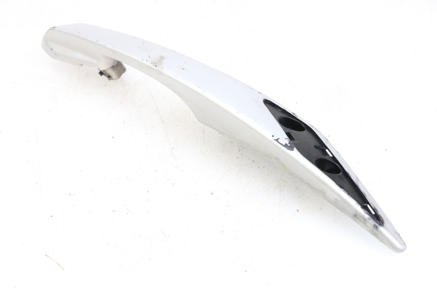 photo de LEFT GRAB RAIL  PEUGEOT SATELIS 125 (2010 - 2012) - Technical close-up