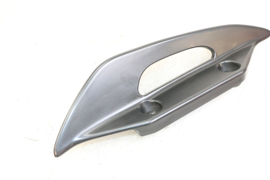 photo de LEFT GRAB RAIL  SUZUKI BURGMAN 125 (2018 - 2021) - Technical close-up