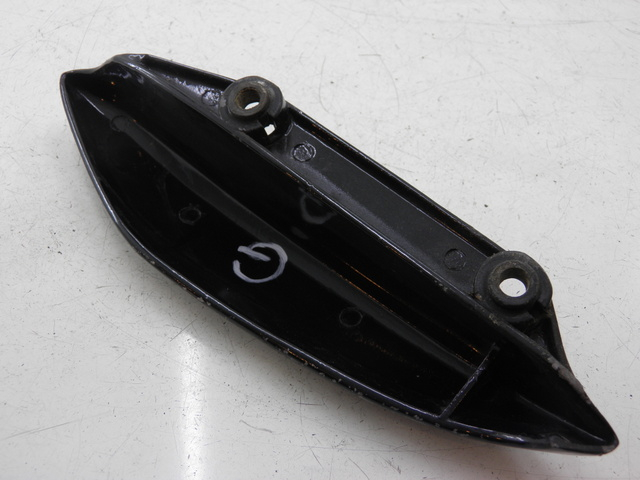 photo de LEFT GRAB RAIL  SUZUKI UH BURGMAN 125 (2002 - 2006) - Product overview