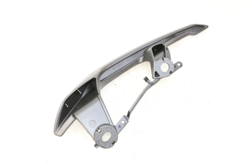 photo de LEFT GRAB RAIL  YAMAHA XMAX X-MAX 125 (2021 - 2025) - Alternative perspective