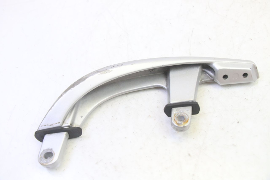 photo de LEFT REAR HANDLEBAR YAMAHA X-MAX XMAX 250 (2006 - 2009) - Fixing points details