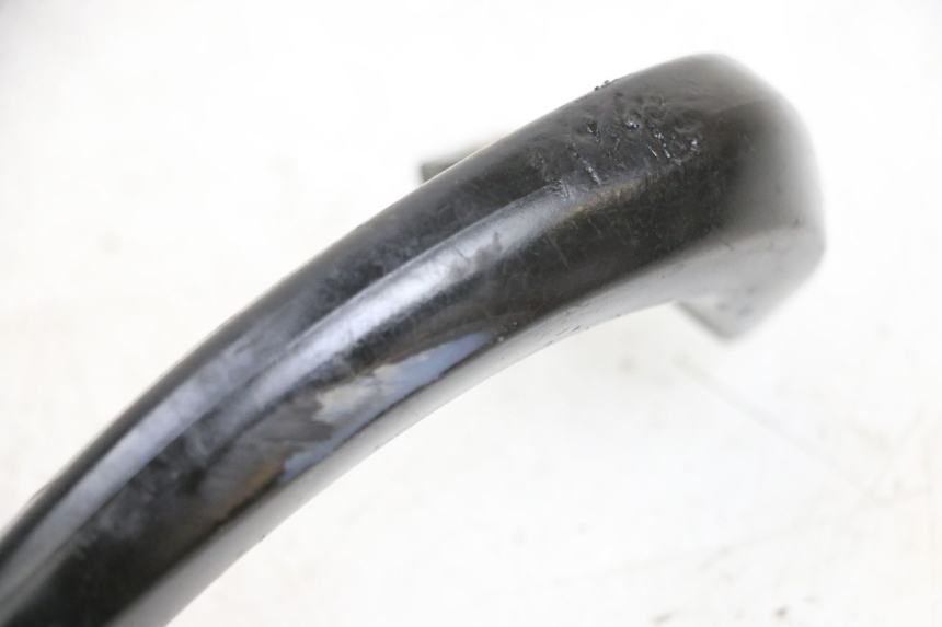 photo de LEFT GRAB RAIL  KAWASAKI ZR 7 750 (1999 - 2004) - Alternative perspective