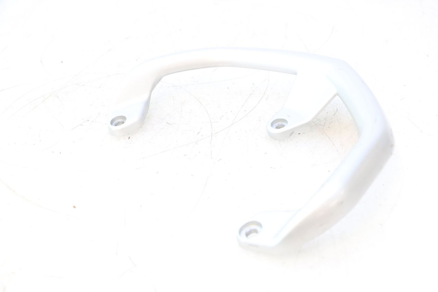 photo de REAR HANDLEBARS PEUGEOT KISBEE 2T 50 (2018 - 2022) - Alternative perspective