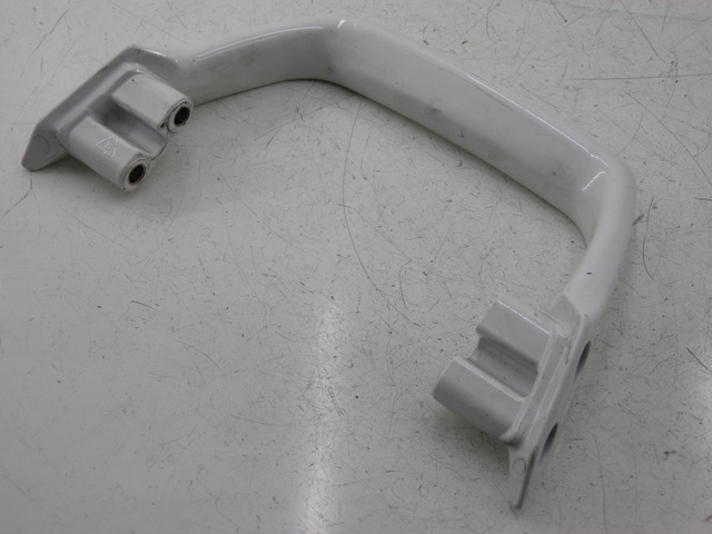 photo de GRAB RAIL  KYMCO QUANNON NAKED 125 (2010) - Zoom on usage condition