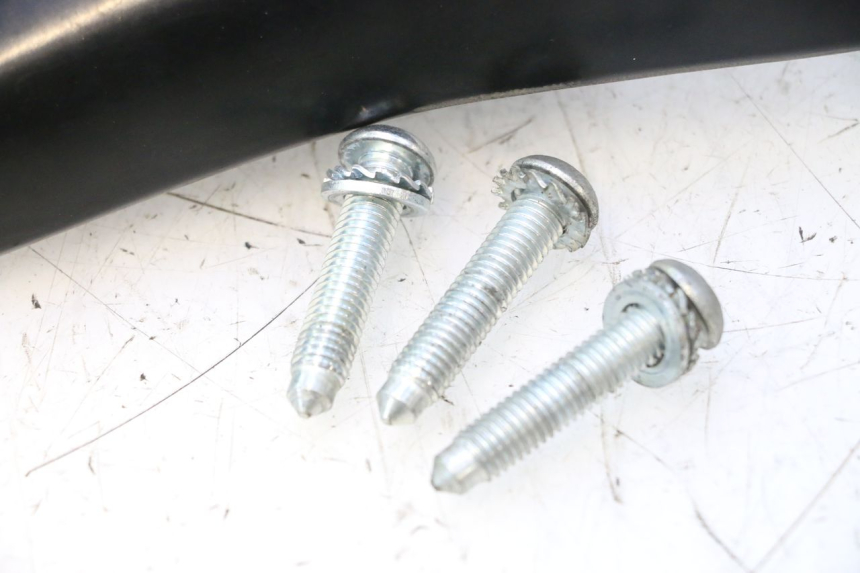 photo de GRAB RAIL PIAGGIO LIBERTY IGET 4T 50 (2021 - 2025) - Component detail