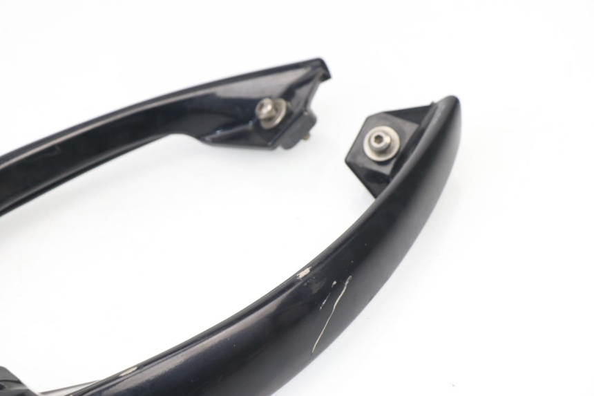 photo de GRAB RAIL  SYM MAXSYM I 400 (2011 - 2016) - Zoom on usage condition