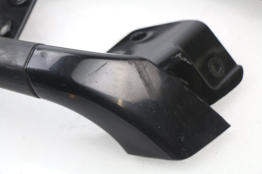 photo de REAR HANDLEBARS PIAGGIO MP3 LT 400 (2007 - 2012) - Technical close-up
