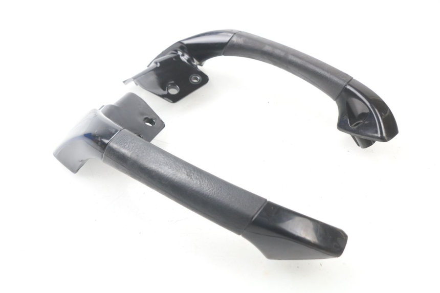 photo de REAR HANDLEBARS PIAGGIO MP3 LT 400 (2007 - 2012) - Fixing points details