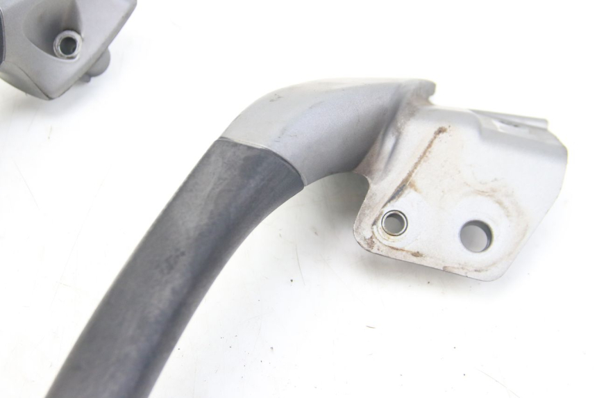 photo de REAR HANDLEBARS PIAGGIO MP3 125 (2006 - 2014) - Product overview