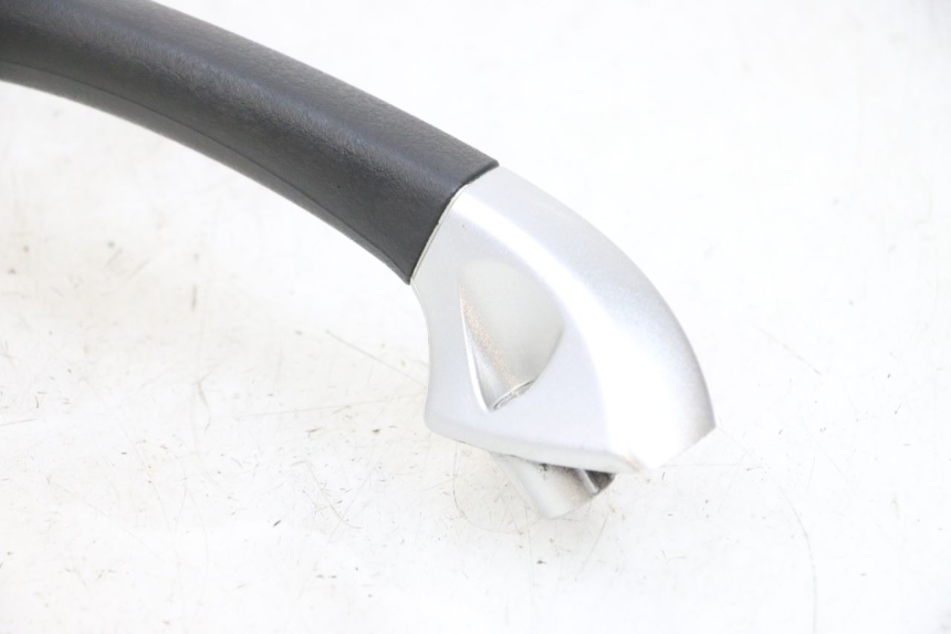 photo de GRAB RAIL PIAGGIO MP3 RL 250 (2006 - 2010) - Product overview