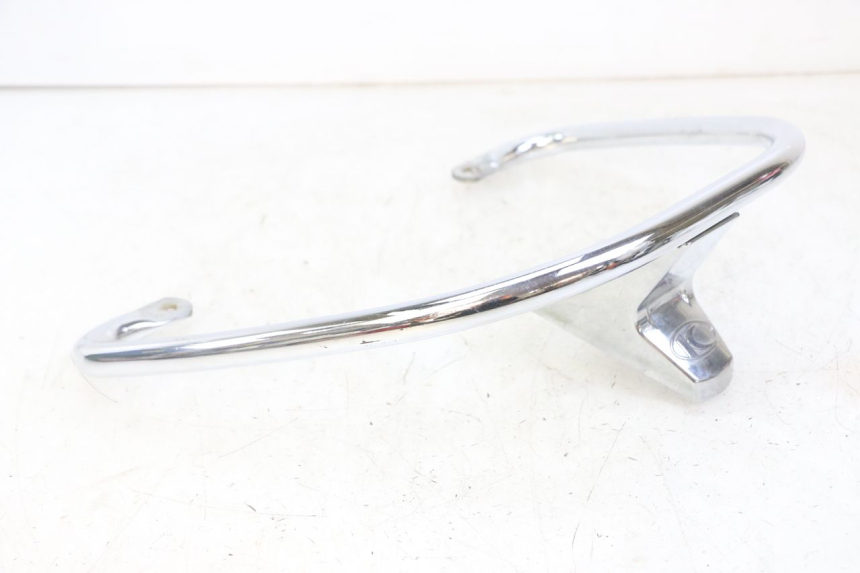 photo de GRAB RAIL KYMCO LIKE 4T 50 (2019 - 2025) - Fixing points details