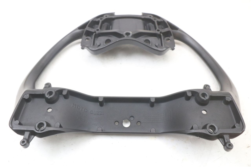 photo de GRAB RAIL  MOTO GUZZI NORGE 8V GT 1200 (2011 - 2016) - Surface and material condition