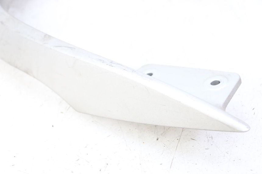 photo de GRAB RAIL PEUGEOT CITYSTAR 125 (2011 - 2017) - Checked used part