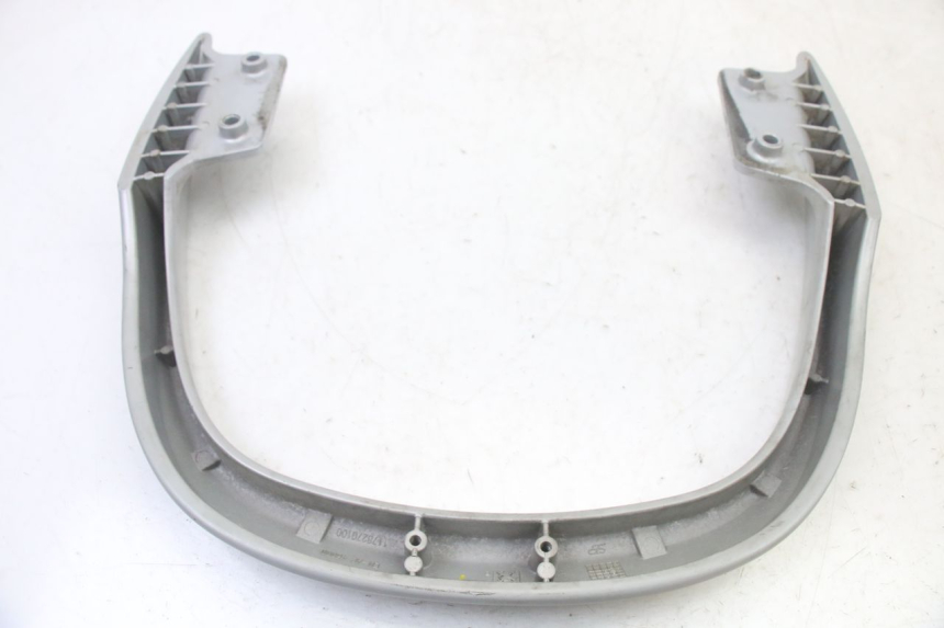 photo de REAR HANDLEBAR PEUGEOT CITYSTAR 50 (2013 - 2017) - Technical close-up