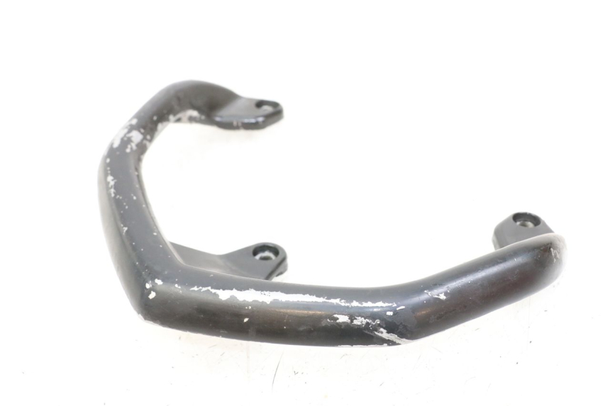 photo de GRAB RAIL  PEUGEOT STREETZONE 4T 50 (2018 - 2023) - Technical close-up