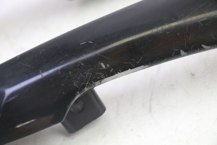 photo de GRAB RAIL PEUGEOT SATELIS 125 (2013 - 2018) - Component detail