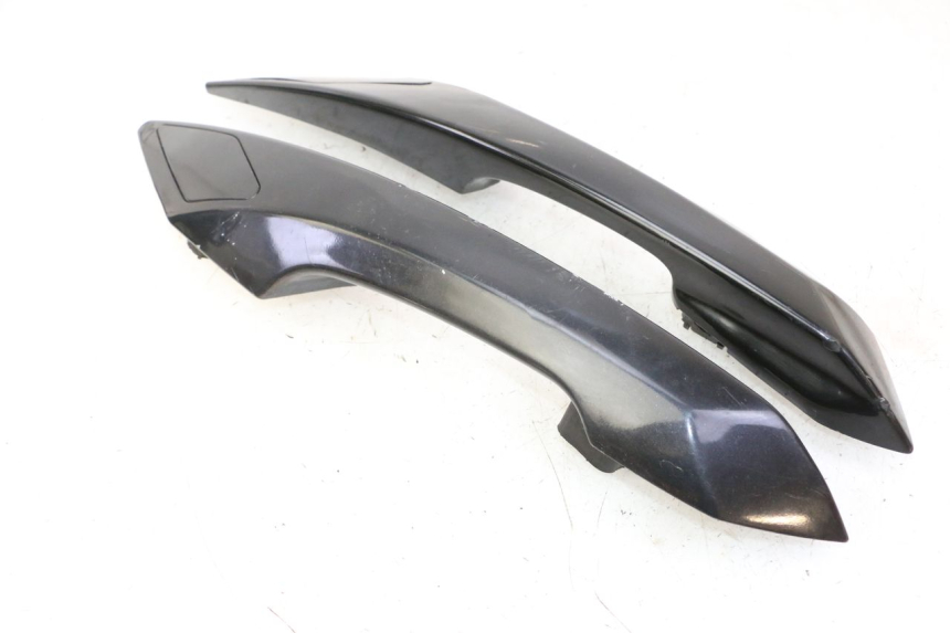 photo de GRAB RAIL PEUGEOT SATELIS 125 (2013 - 2018) - Additional view of the item