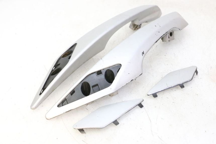 photo de REAR HANDLEBARS PEUGEOT SATELIS 125 (2006 - 2009) - Component detail