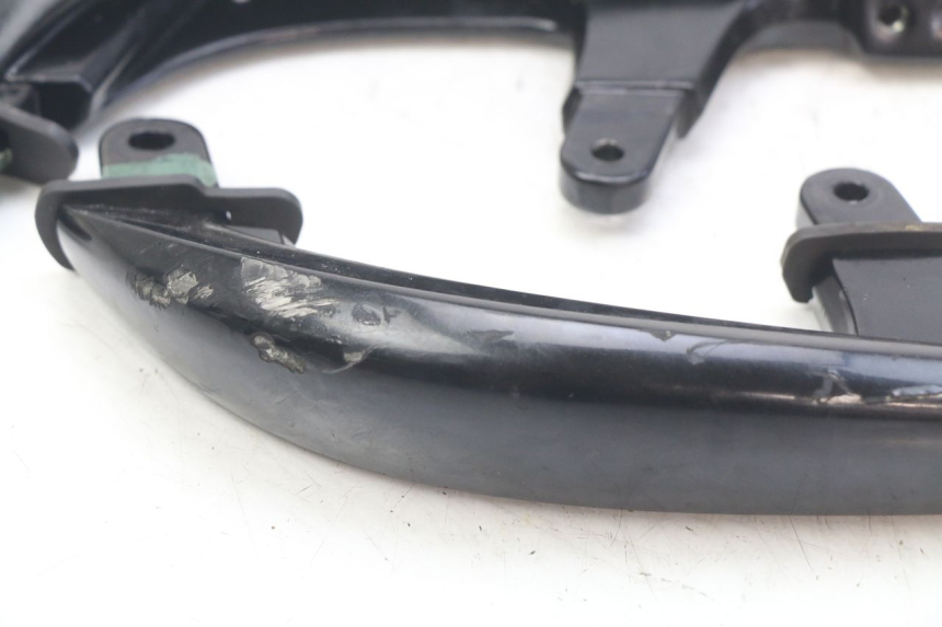 photo de GRAB RAIL  MBK SKYCRUISER 125 (2006 - 2009) - Technical close-up