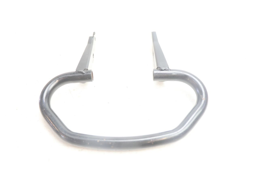 photo de GRAB RAIL PEUGEOT TREKKER 50 (1995 - 2004) - Fixing points details