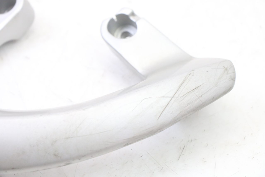 photo de REAR HANDLEBARS PEUGEOT VIVACITY NEW 2T 50 (2008 - 2017) - Fixing points details