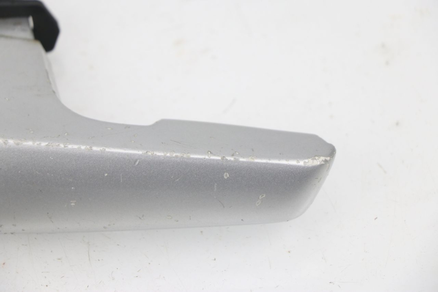 photo de GRAB RAIL  YAMAHA XMAX X-MAX 125 (2006 - 2009) - Component zoom