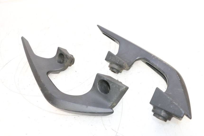 photo de REAR HANDLEBARS YAMAHA X-MAX XMAX 125 (2010 - 2013) - Zoom on usage condition