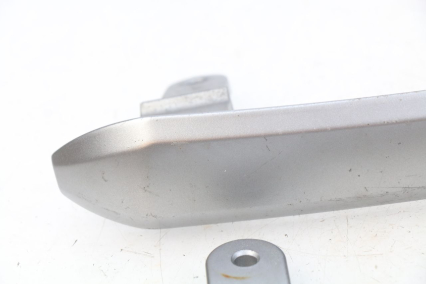 photo de REAR HANDLEBARS TGB X-MOTION XMOTION 125 (2008 - 2014) - Zoom on usage condition