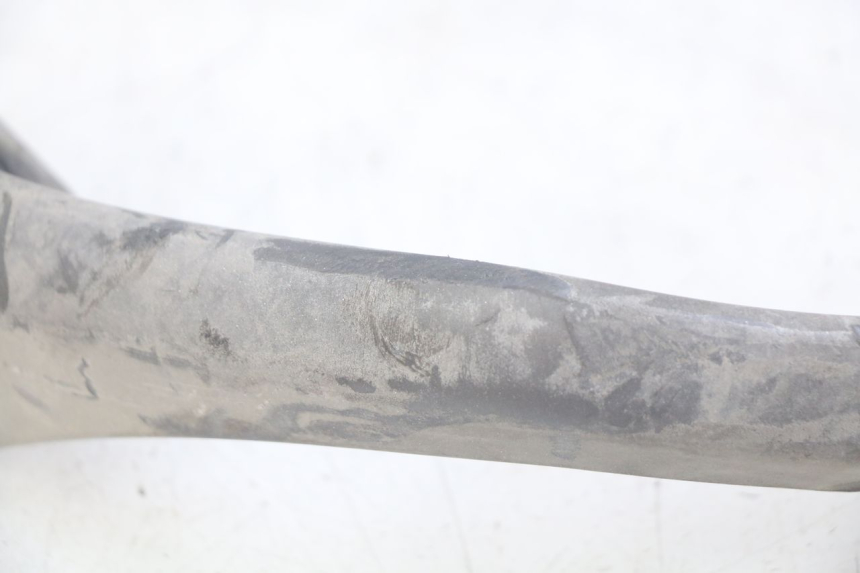 photo de REAR HANDLEBARS PIAGGIO X8 125 (2004 - 2007) - Fixing points details