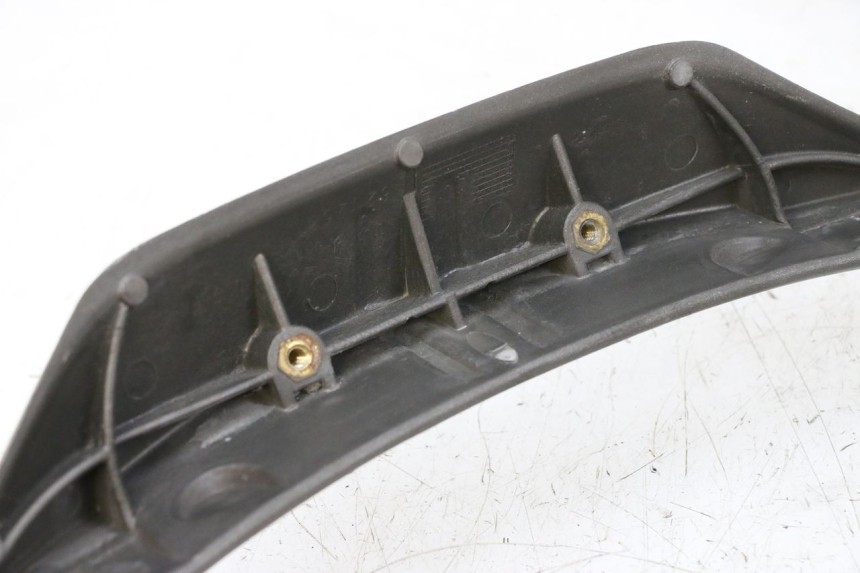 photo de REAR HANDLEBARS PIAGGIO X8 125 (2004 - 2007) - Zoom on usage condition