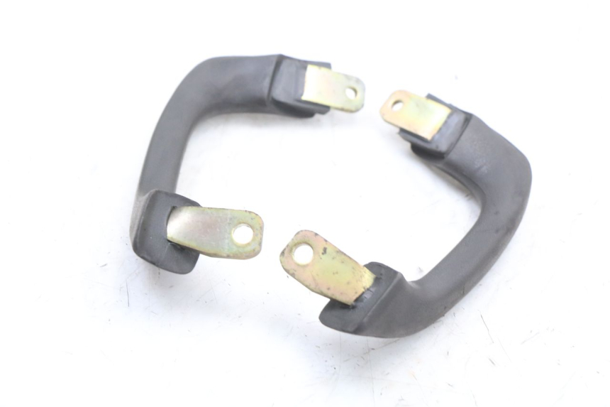 photo de GRAB RAIL  YAMAHA XJ600 XJ DIVERSION 600 (1992 - 1997) - Zoom on usage condition