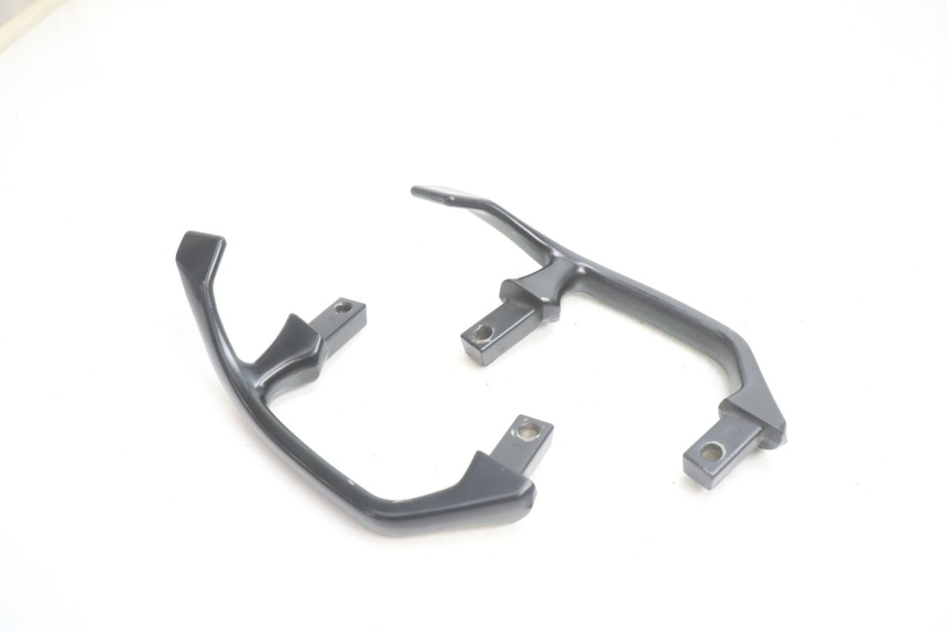 photo de GRAB RAIL  KAWASAKI ZX-6R ZX6R 600 (1995 - 1997) - Component detail