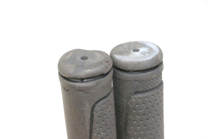 photo de HANDLEBAR GRIP URBANGLIDE 100XS 1 - Zoom on usage condition