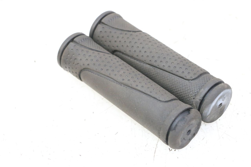 photo de HANDLEBAR GRIP URBANGLIDE 100XS 1 - Technical close-up