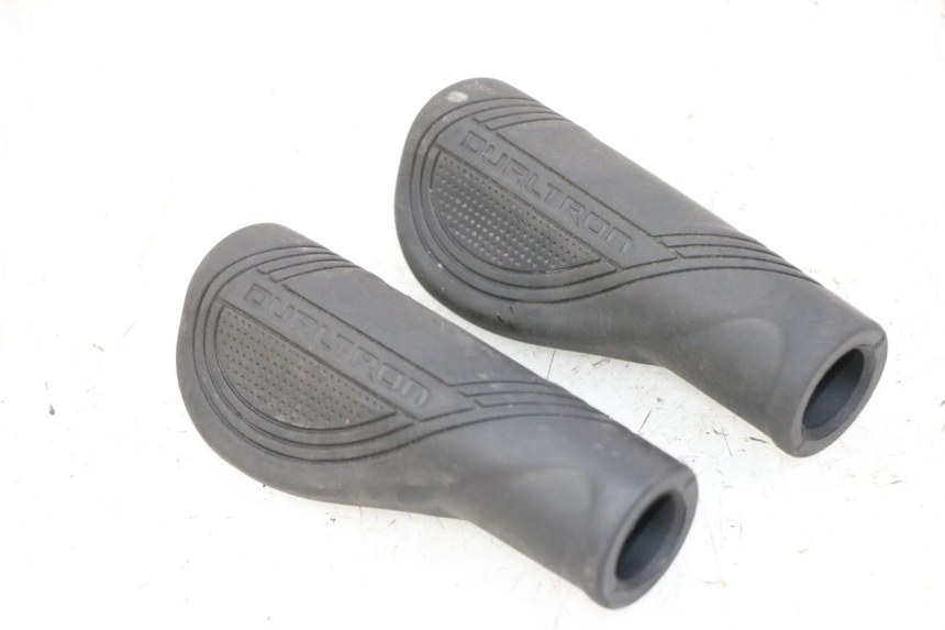 photo de HANDLEBAR GRIP DUALTRON AMINIA 1 - Component detail