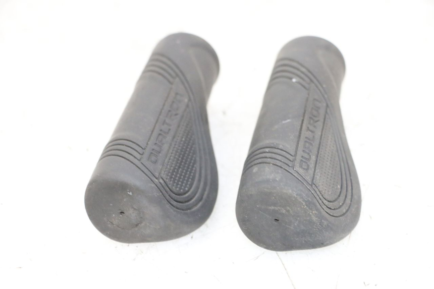 photo de HANDLEBAR GRIP DUALTRON MINI SPECIAL 1 - Technical close-up