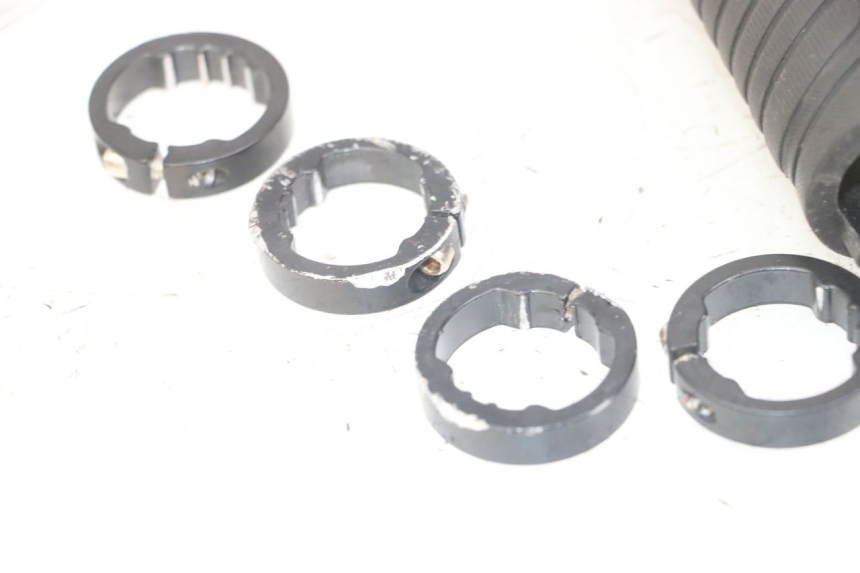 photo de HANDLEBAR GRIP PUNK ELECTRIC RIDER 1 - Zoom on usage condition