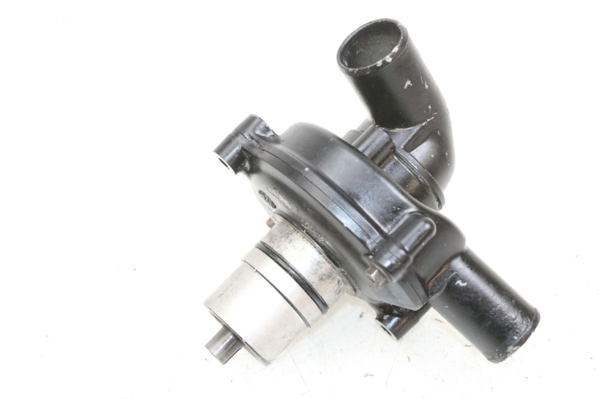 photo de WATER PUMP MV AGUSTA BRUTALE R WALLY 910 (2008 - 2008) - Fixing points details