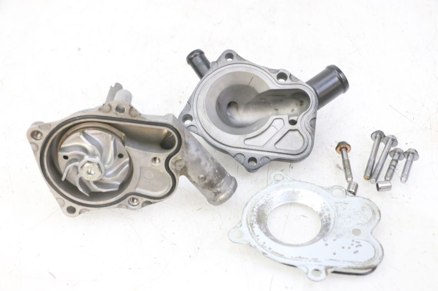 photo de WATER PUMP HONDA CB R 1000 (2018 - 2023) - Main view