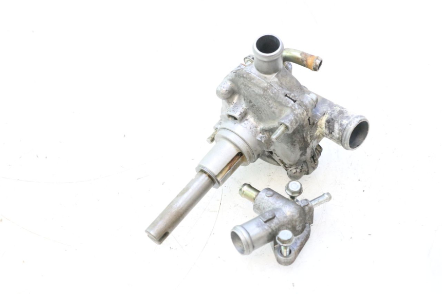photo de WATER PUMP HONDA FJS SILVER WING SILVERWING 400 (2005 - 2008) - Alternative perspective